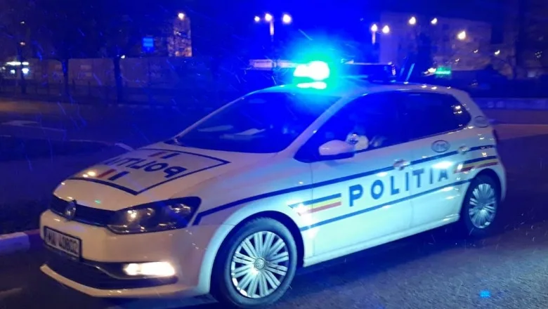 Poliția Română: Doi urmăriţi internaţional, aduşi în ţară din din Irlanda şi din Franţa