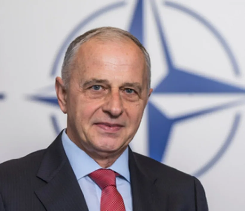 Geoană despre preocuparea NATO:„Putem spune că există un risc de escaladare real în Orientul Mijlociu”