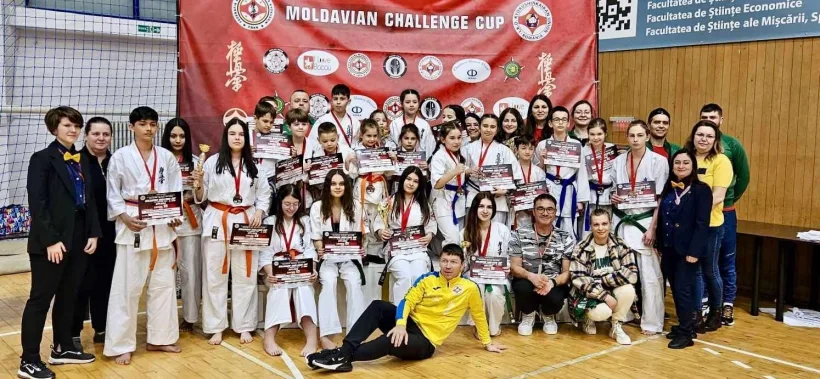 Salbă de aur, argint şi bronz pentru ACS Triumf Dojo