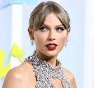 Taylor Swift stabileşte noi recorduri