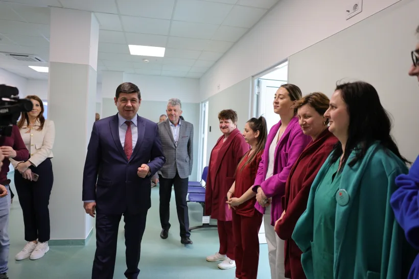 Spitalul Tg. Bujor are un Ambulatoriu modern. Costel Fotea: Am achiziţionat 180 de echipamente medicale