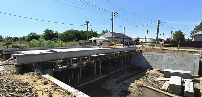 Un nou pod în județul Galați. Costel Fotea: Vechiul pod, care a fost construit în urmă cu jumătate de secol, a fost demolat
