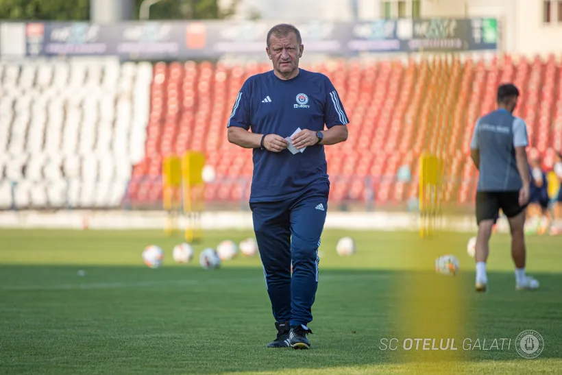 Dorinel Munteanu vrea Oţelul în Top 6