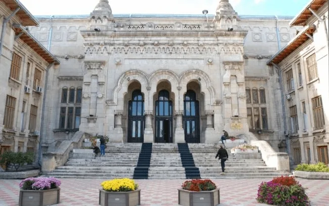 Top 20 cele mai bune universități din România în anul 2024, potrivit raportului Webometrics