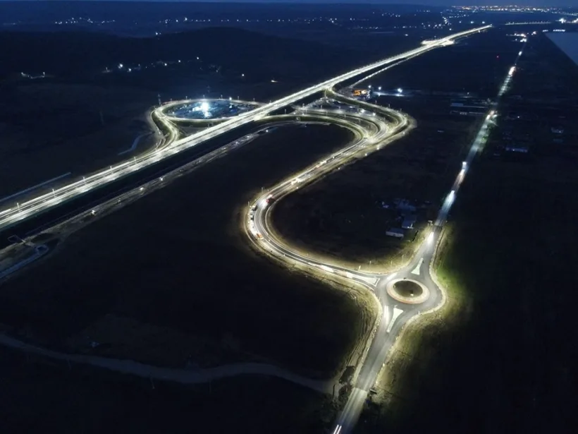 Grindeanu: Deschidem astăzi circulația pe primii 15,7 km ai Secțiunii 5 a Autostrăzii Sibiu-Pitești