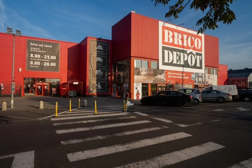 Brico Depot vinde toate magazinele din România