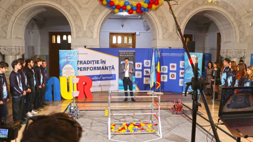 Marea Unire a Roboticii. Președintele Costel Fotea: Sunt copii care muncesc din greu și sunt extrem de dedicați pentru a atinge performanța!