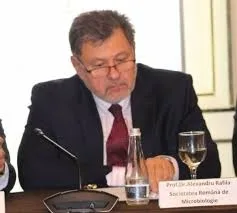 Autoritățile monitorizează în permanență stocurile de medicamente din întreaga țară