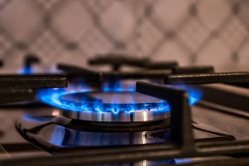 Ministerul Energiei a publicat proiectul de OUG privind prelungirea plafonării prețurilor la energie