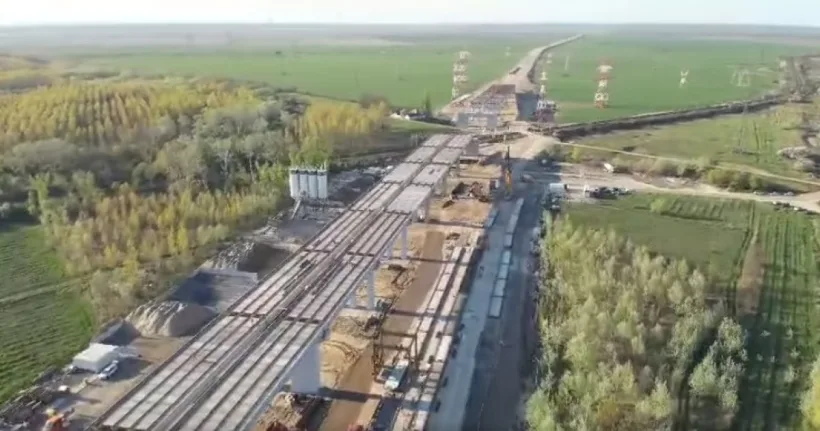 Drumul Expres Brăila-Galați a ajuns la 90%. Se lucrează la al doilea pod hobanat ca mărime, din România