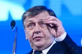 Crin Antonescu: Rămânem cu valorile și convingerile noastre, pe care le vom purta cu demnitate, chiar și prin vremuri potrivnice