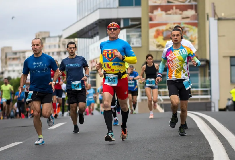 Duminică, mai multe străzi închise temporar circulației, pe durata Semimaratonului Galați