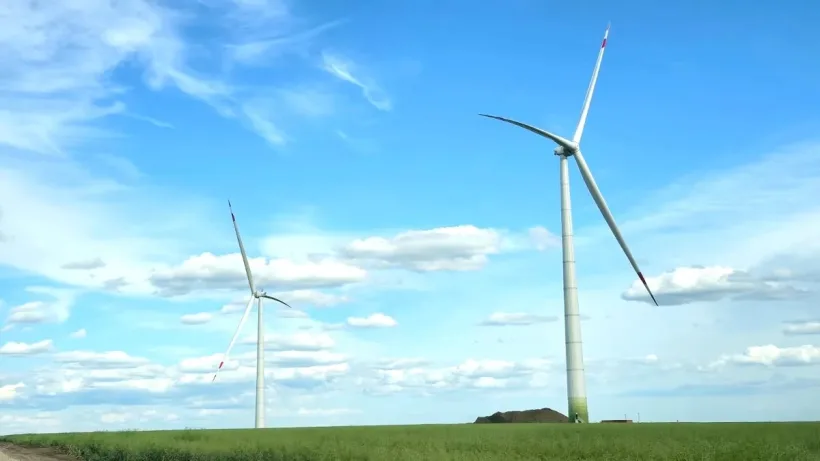 Un nou parc eolian din județul Galați a început producția de energie