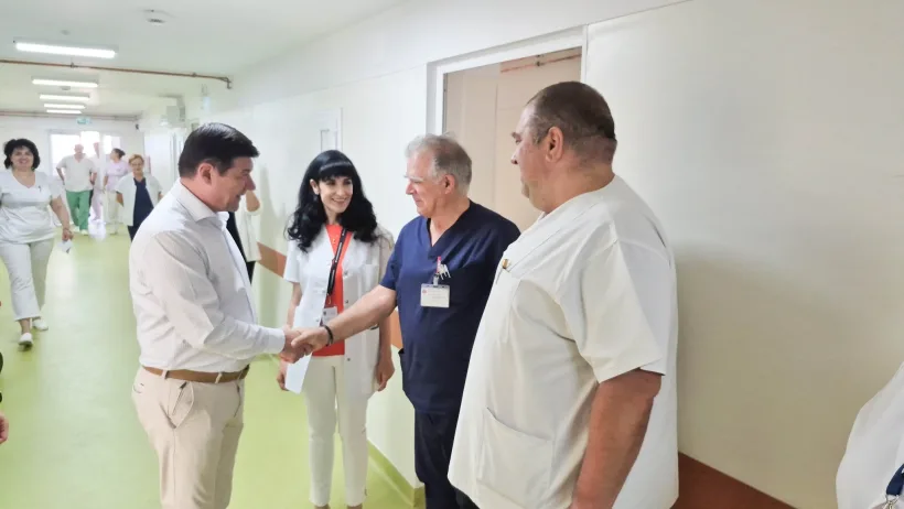 Din grijă pentru pacienți. Costel Fotea: A fost finalizată prima etapă din modernizarea Policlinicii vechi a Spitalului Județean