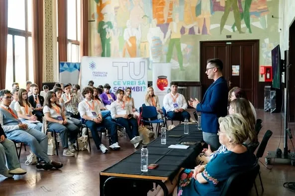 Consiliul Național al Elevilor vizat de ministrul MEC, în cadrul Adunării Generale, pentru promovarea ideilor de reformă