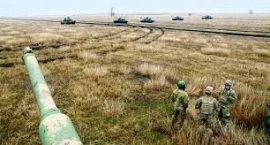 Exerciții militare și trageri programate în Poligonul Smârdan. Accesul populației, interzis