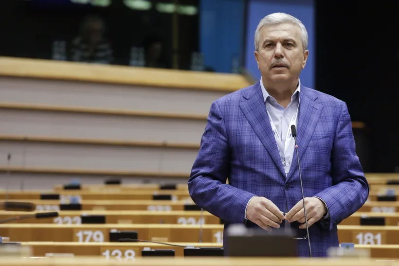 Europa riscă să devină dependentă de importuri dacă nu susține industriile locale, avertizează Dan Nica