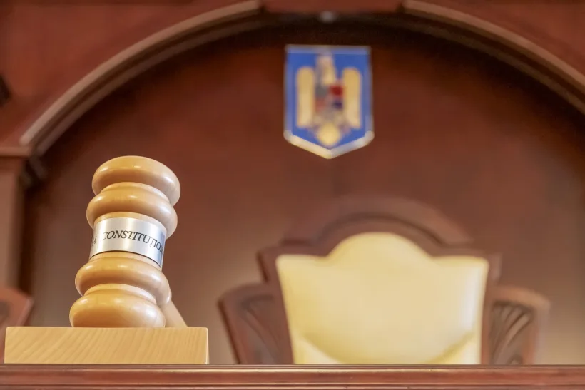 Controverse asupra pensiilor private: CCR decide peste o săptămână