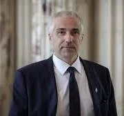 Orice formă de persecuţie a unei persoane pentru că ar sesiza abuzuri în sistemul în care activează este „inacceptabilă”