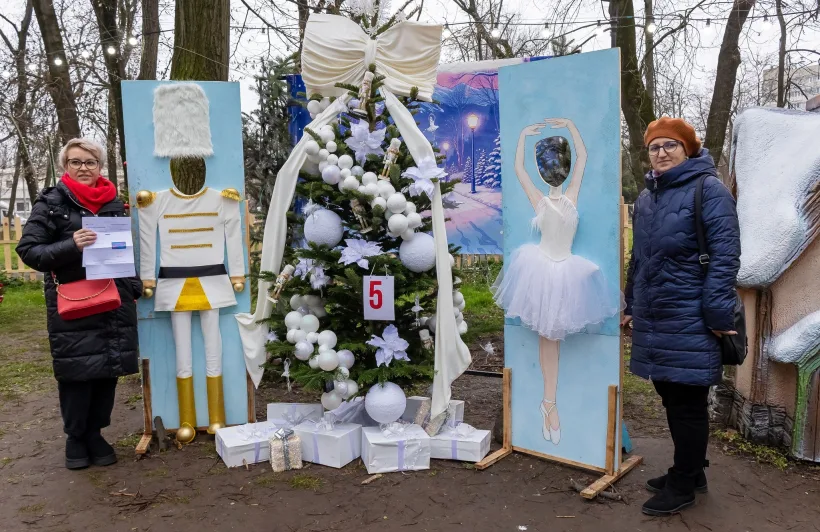 3.000 de lei pentru cel mai frumos brad: cine a câștigat concursul de la „Feerie de Iarnă”