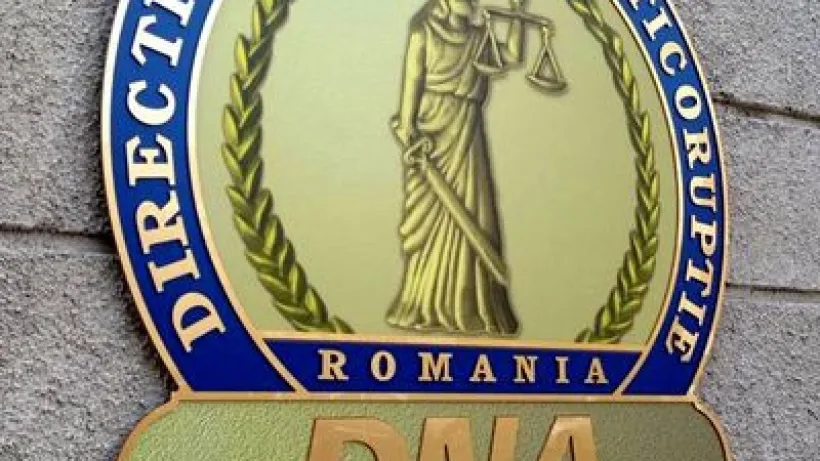 Mită, bijuterii și transmiterea ilegală a subiectelor: profesori și studenți de la UMF Galați trimiși în judecată