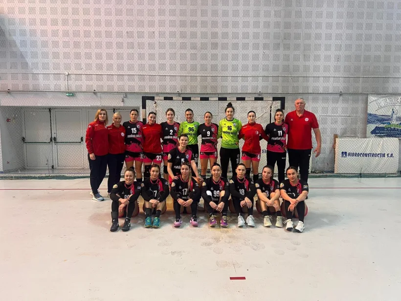 Handbalistele de la CSM Galaţi îşi continuă parcursul în Cupa României