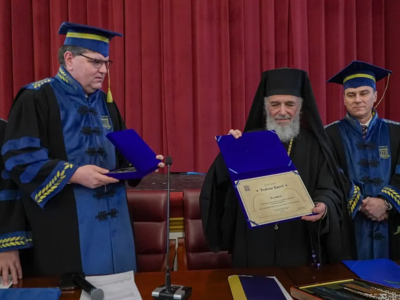 ÎPS Casian Crăciun a împlinit 71 de ani: recunoaștere academică și distincție universitară la Galați