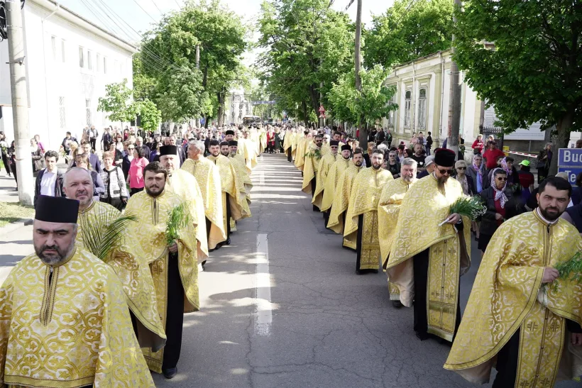 Pelerinajul de Florii în Arhiepiscopia Dunării de Jos: Procesiuni și evenimente religioase la Galați