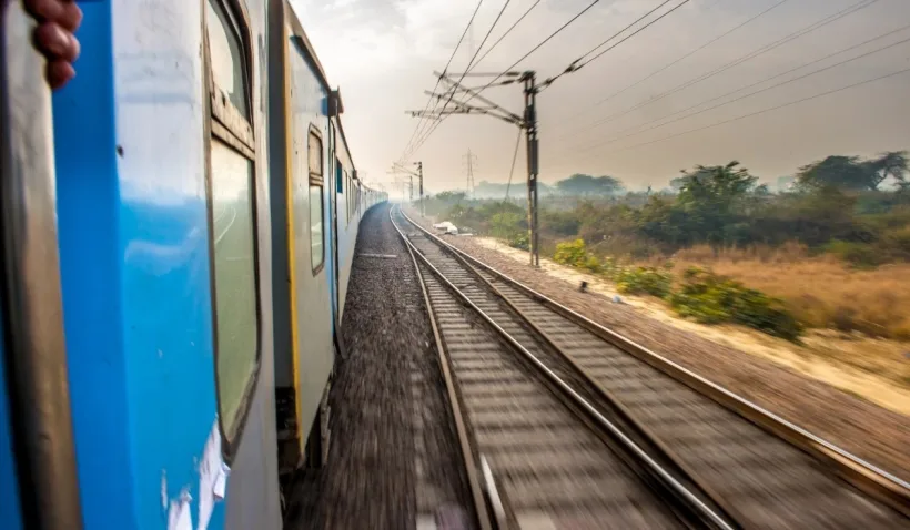 CFR Călători suplimentează numărul trenurilor spre litoral pentru minivacanța de 1 Mai