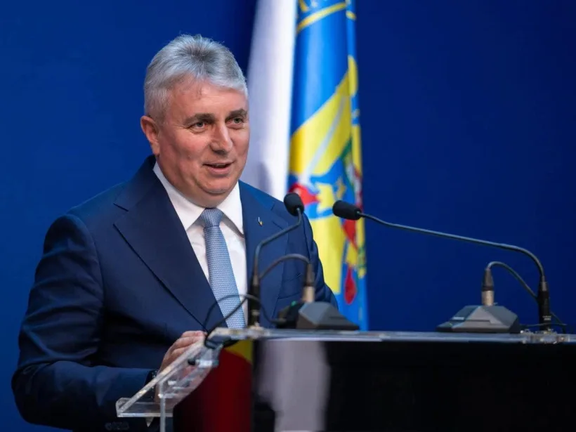 Guvernul Veștea intră luni în Parlament pentru votul de învestitură. PSD și PNL susțin noul Executiv, iar voturile AUR pot fi decisive