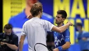 Novak Djokovic s-a calificat în semifinale la Turneul Campionilor