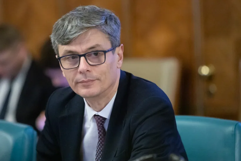 Anunțul făcut de Ministrul Economiei: "Din 15 aprilie nu vom avea probleme cu aprovizionarea cu măşti"