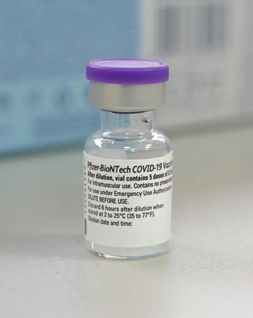Cea mai mare tranșă de vaccin Pfizer BioNTech ajunge astăzi în România