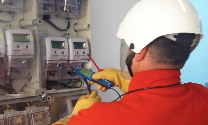 Platformă online de schimbare a furnizorului de electricitate și gaze