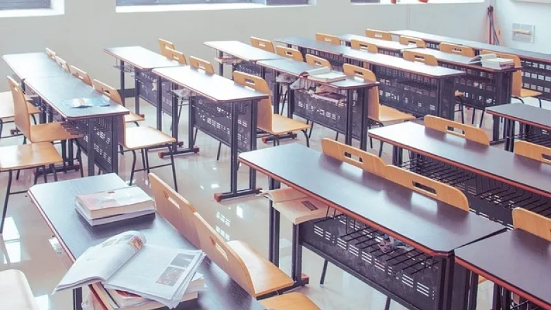 Elevii aflați în izolare sau confirmați pozitiv COVID-19 susțin examenele conform unei proceduri speciale