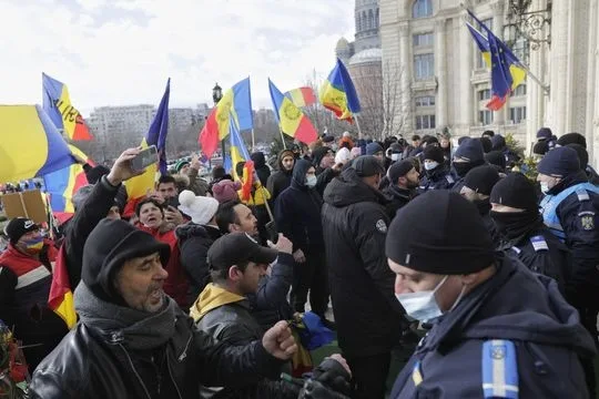 Curg amenzile în prag de sărbători