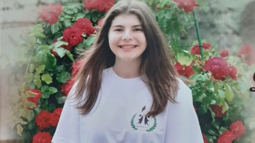O liceancă din Tulcea, reprezentanta câștigătoare a României la concursul UE concursul „Juvenes Translatores”