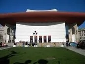 Expoziţie la Teatrul Naţional "I.L. Caragiale" din Bucureşti