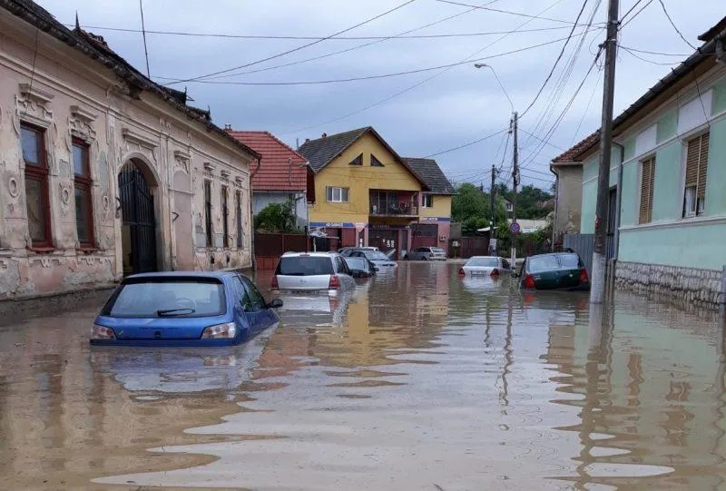 Ajutoare de urgență pentru persoanele afectate de inundații