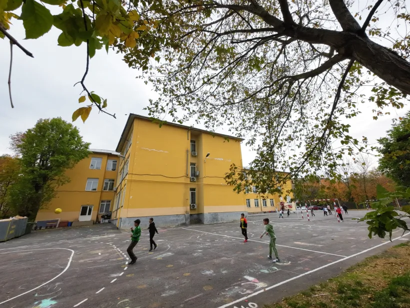 Record de investiții în educație, la Galați