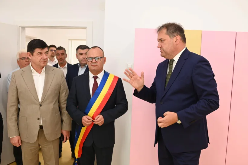 Creșă ultramodernă inaugurată în județul Galați. Are panouri fotovoltaice, spații de joacă și cabinet medical