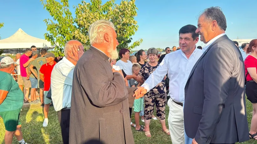Costel Fotea, la sărbătoarea vinului de la Ivești: „Tradiția merge mai departe prin oameni”