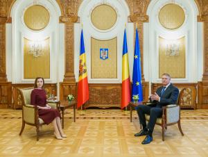 Iohannis, întâlnire cu Maia Sandu: Am avut un dialog foarte bun despre ajutorul major pe care îl acordăm în continuare Republicii Moldova